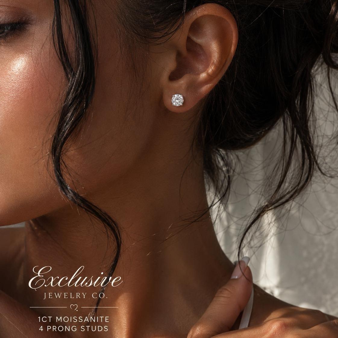 Eterna Studs Earrings