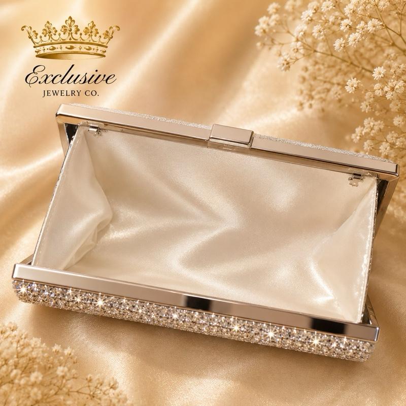Women's Luxury Fearless Clutch
